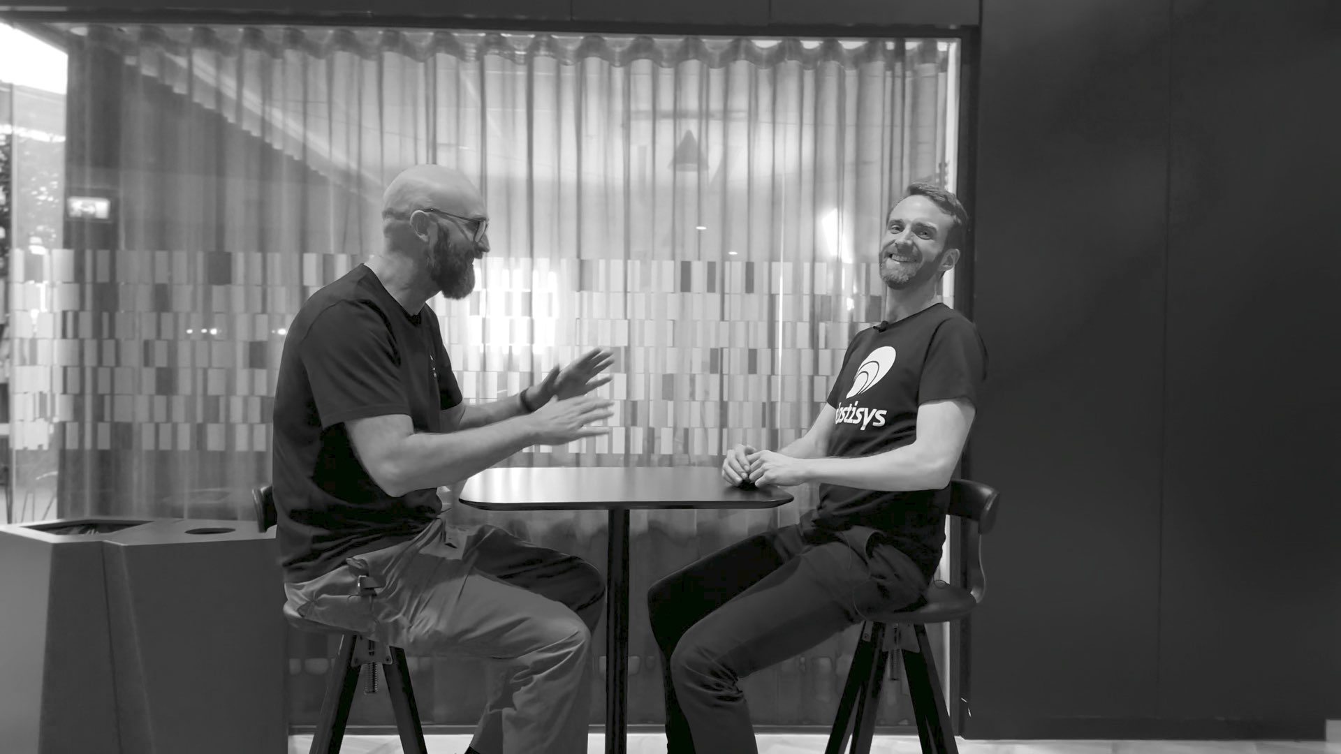 Sikkerhet og begrensninger for Pods og nettverk